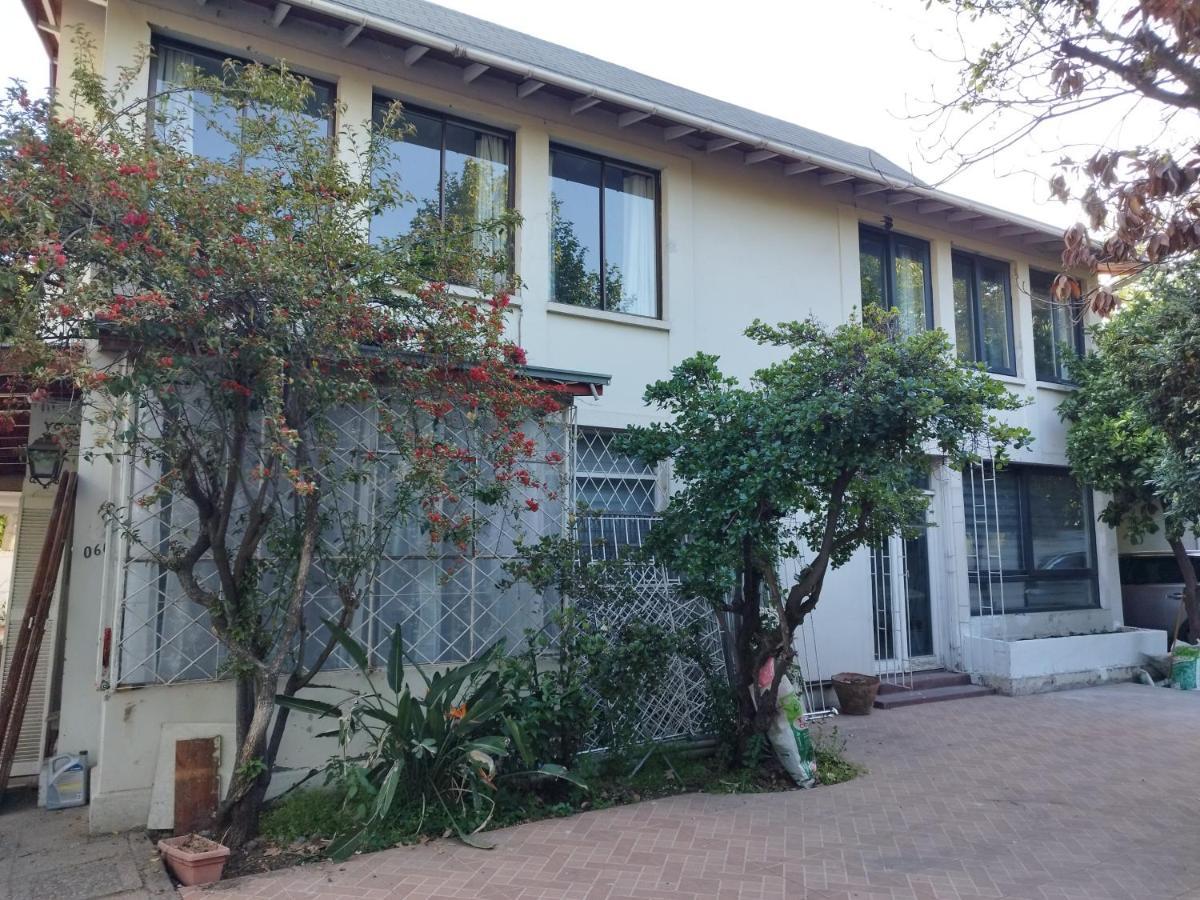 Costanera Bed & Breakfast サンティアゴ エクステリア 写真
